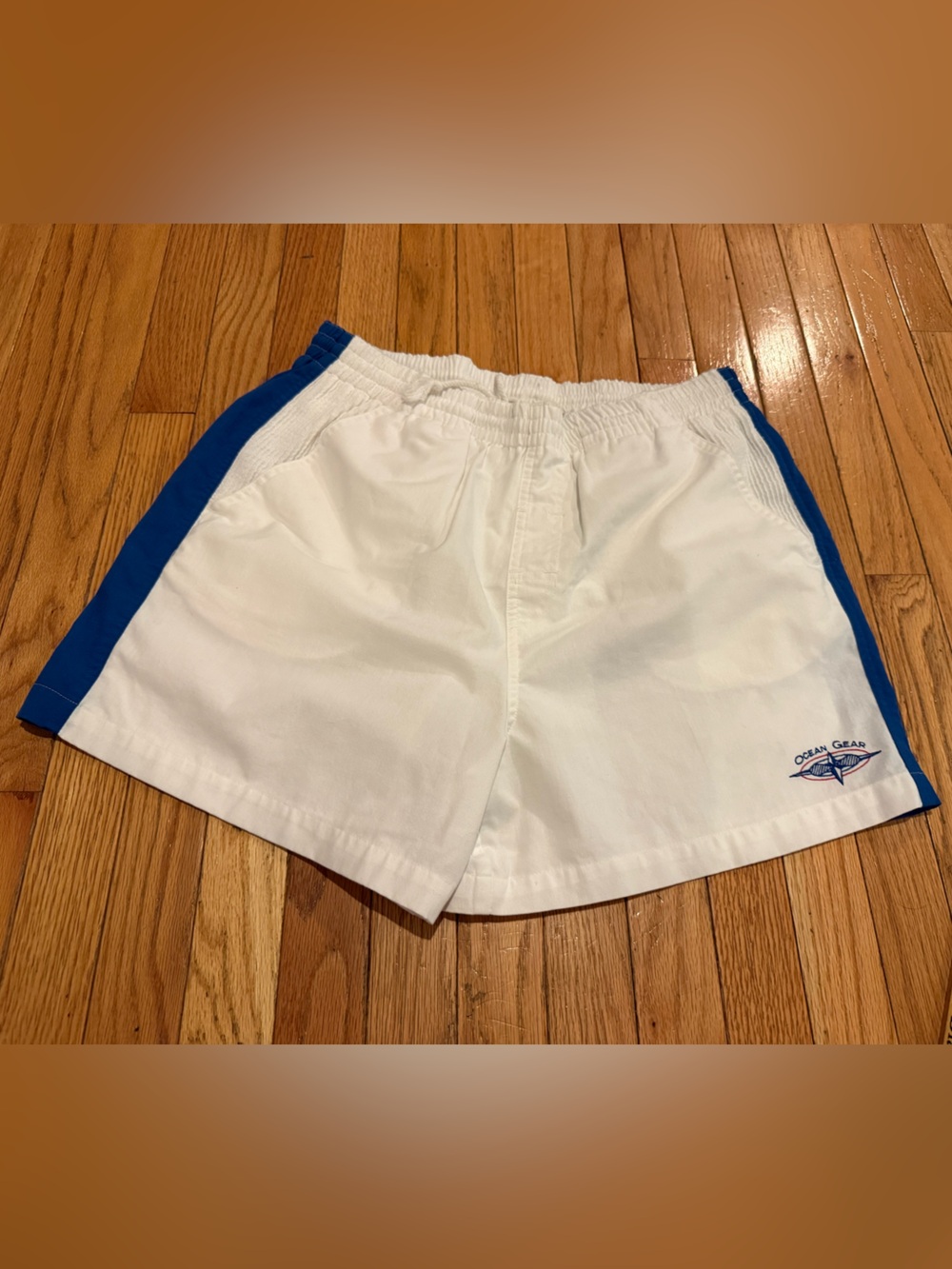 VTG Sears Men’s Store Ocean Gear White Swim  Shorts Blue Side Panels